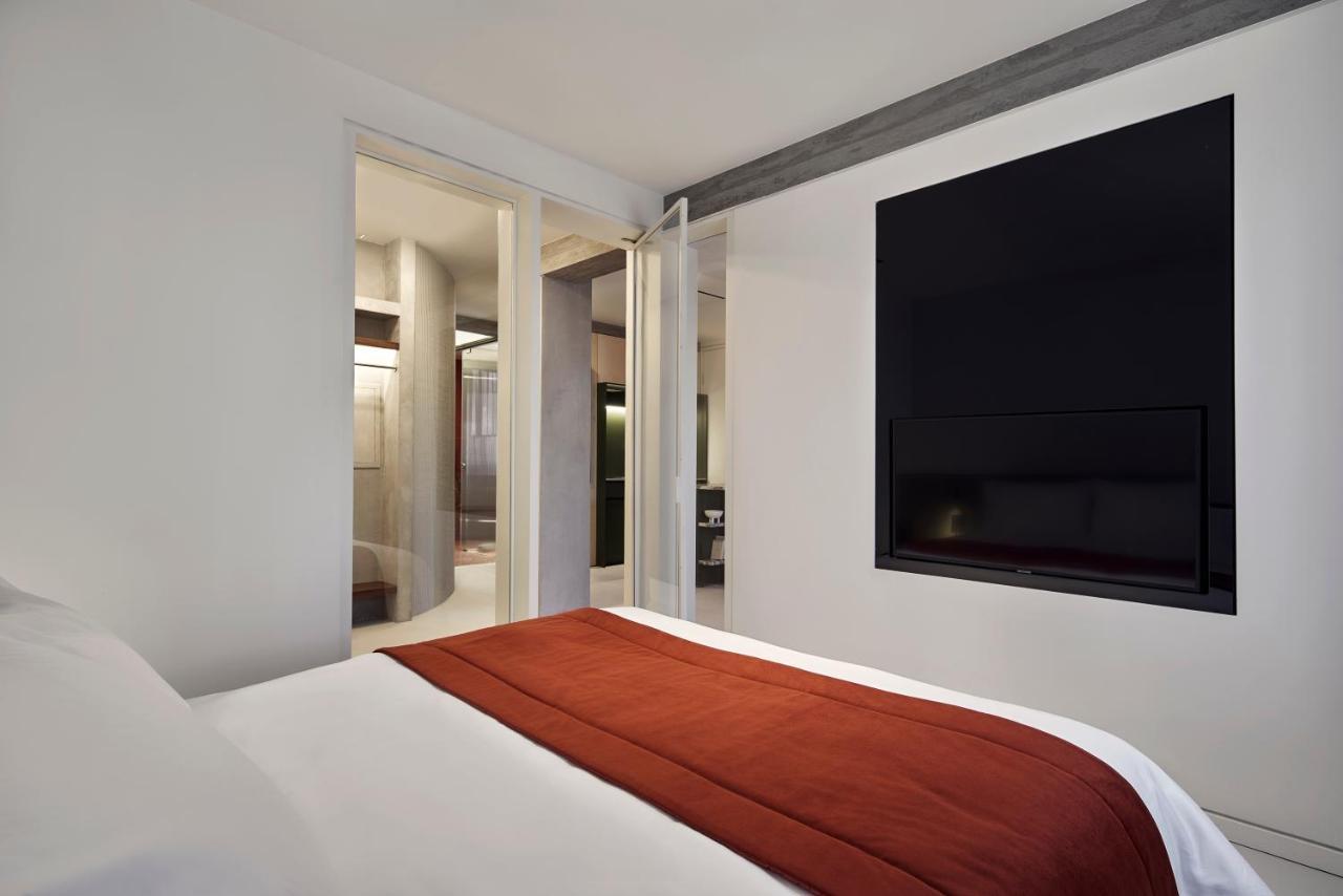 Junior Suite with Balcony,1338814595:JPEG